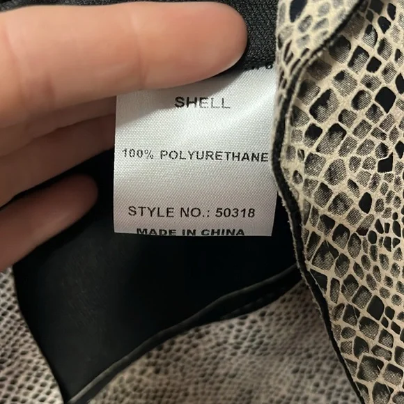 Women's Snake Print Jacket Moto Size small - Picture 7 of 7